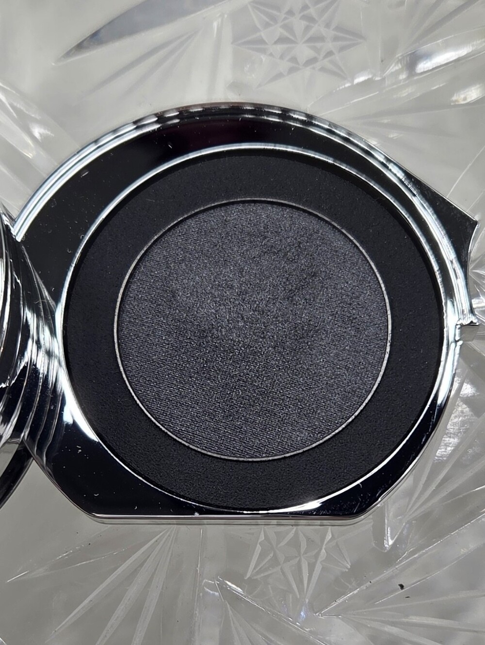 Le Métier de Beauté Kaleidoscope Eye Kit Bauhaus - Picture 7 of 7